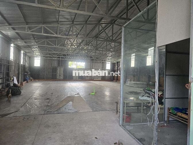 CHO THUÊ KHO,XƯỞNG SX 430M² Y HÌNH, Đ XE TẢI LÊ TRỌNG TẤN