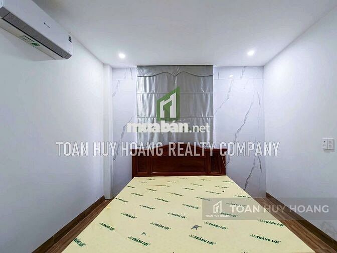Nhà 4 Tầng 6 Phòng Ngủ Nam Việt Á