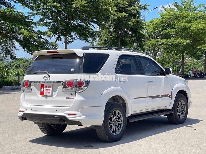 Toyota Fortuner 2016 TRD Sportivo 4x4 AT cao cấp