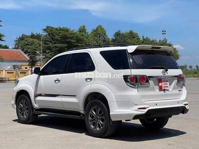 Toyota Fortuner 2016 TRD Sportivo 4x4 AT cao cấp