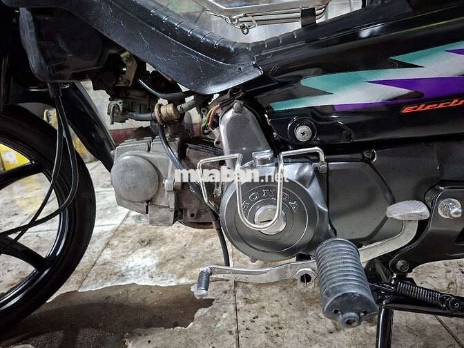 Bán Honda Dream lùn đời 1999 giấy tờ hợp lệ