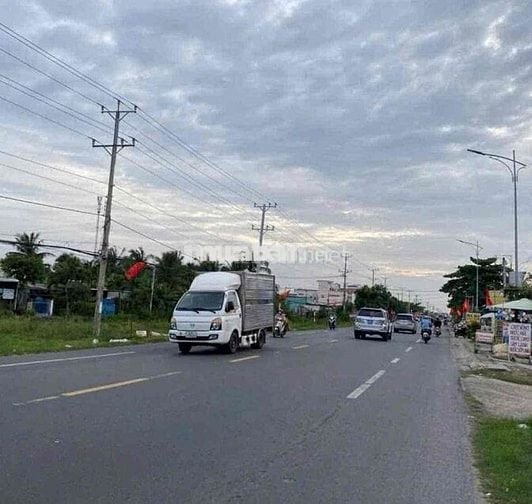 Bán gấp , đất HXH khu phân lô 6 x27 m , QL50 Thạnh Nhựt , Gò Công Tây