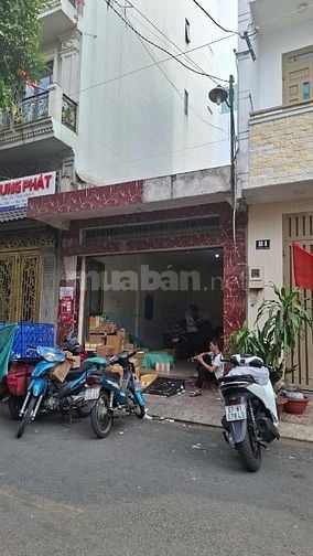 Nhà mặt tiền 79 Ca Văn Thỉnh, Tân Bình, gần 80m2, ngang 4.6m, giá tốt