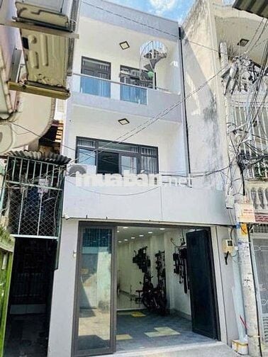 Cho thuê nhà đẹp Nguyễn Xí 4.1x18m, 2 lầu 5pn, nhà mới giá 22 triệu