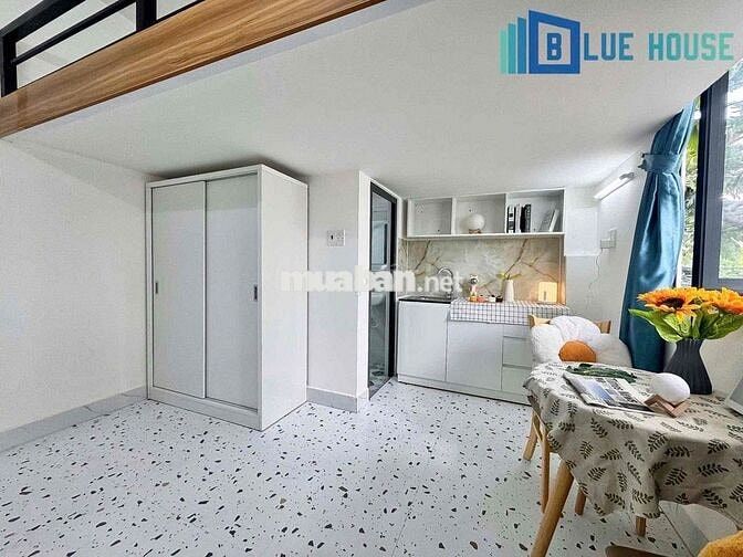 Căn hộ duplex cửa sổ siêu thoáng sau lưng HUIT ở được 2-3 bạn 😍