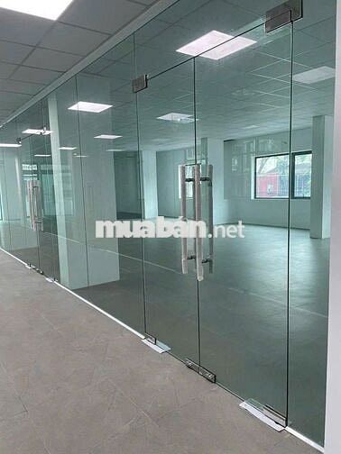 Văn phòng 139m² – Fafilm Việt Nam, 19 Nguyễn Trãi – 50tr ( DV + VAT)