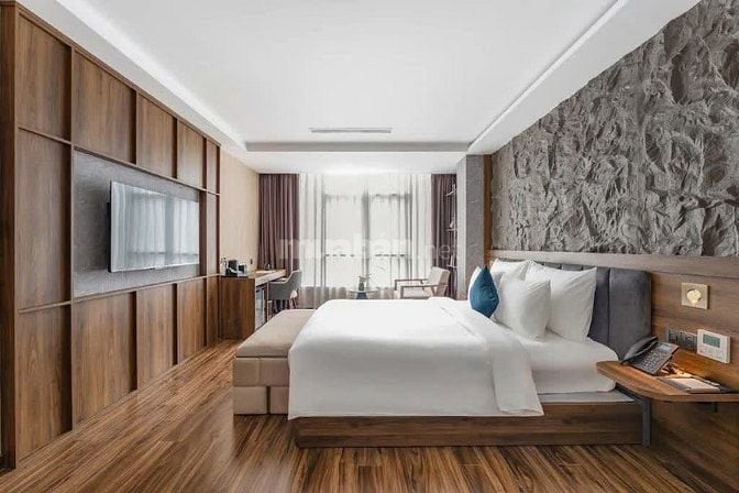Cho thuê khách sạn TT Q. Hai Bà Trưng, 24 phòng