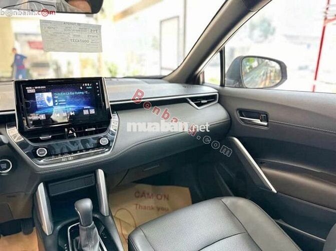 Cross HV Tiết kiệm nhiên liệu