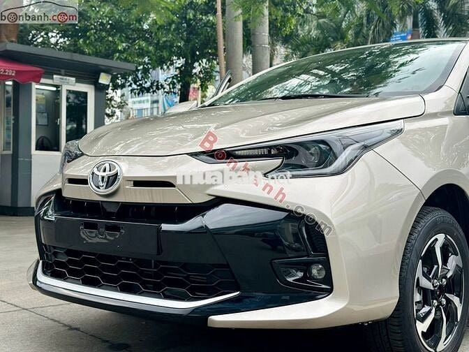 Toyota Vios E MT, Xe được trang bị kiểu dáng mới