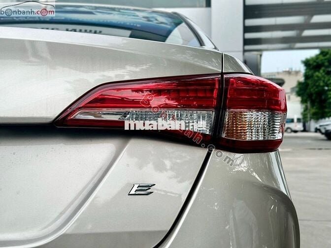 Toyota Vios E MT, Xe được trang bị kiểu dáng mới