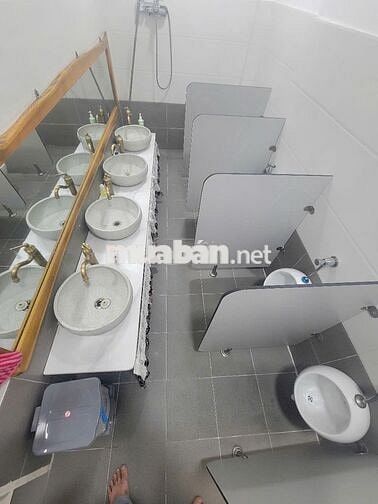Trường mầm non 17 x 23m, cmt8 , Quận 3 PCCC 90 triệu/tháng, 1200m2