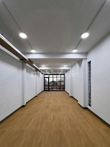 Cho thuê tòa nhà MT Gò Dưa, P. Tam Bình, Thủ Đức. 8,5x22m. 5T.Giá 60