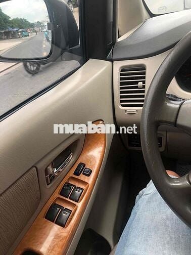 Toyota Innova 2008 G - 140000 km
