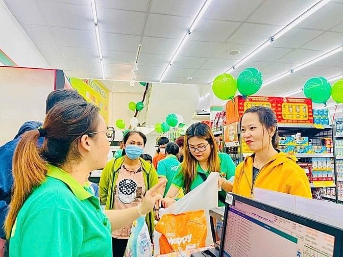 Tuyển gấp nhân sự trung tuổi tạp vụ hoặc phụ quầy hàng trong siêu thị