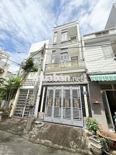 Bán nhà 1 trệt 2 lầu ngay kdc Bửu Long
