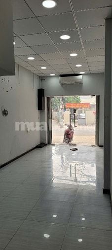 Bán nhà MT kinh doanh đang cho thuê nguyên căn