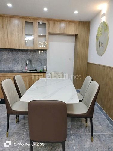 Bán nhà phố sân vườn,hẻm xe tải,5 tầng,thiết kế đẹp,tinh tế sang trọng