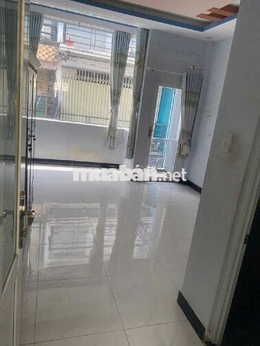BÁN NHÀ TẶNG SỔ_104m2_3PN_4WC_KHU VỰC P5 Q8_GIÁ CHỈ 4 TỶ NHỈNH