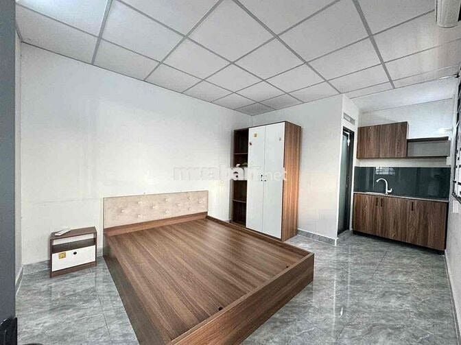 CHO THUÊ SIÊU PHẨM PHÒNG KHÔNG CÓ GÁC MỚI XÂY BAN CÔNG FULL NỘI THẤT