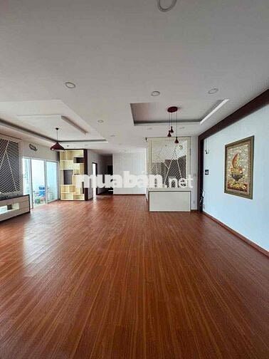 chính chủ cần cắt lỗ gấp căn penhour tuyệt phẩm