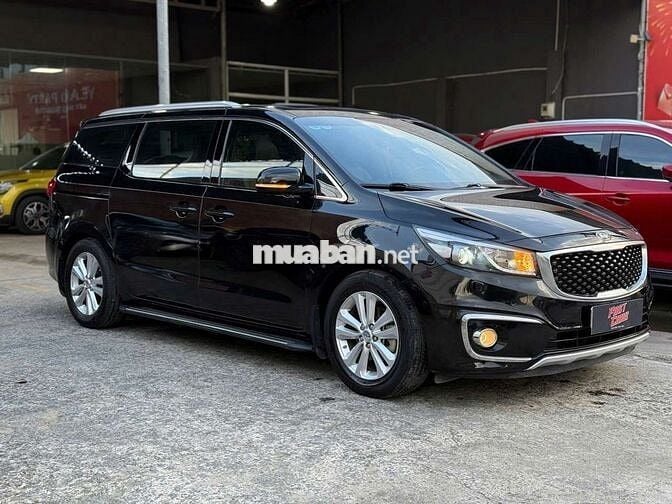 Kia Sedona 2015 3.3L GAT,máy xăng,màu đen,63.000km
