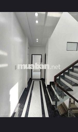 CUỐI NĂM KẸT TIỀN BÁN NHÀ NGAY HOÀ HƯNG,P13,QUẬN 10. GIÁ:5Tỷ920