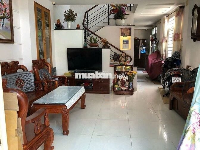 Bán Nhà HXH Phú Nhuận 230m2 5 tầng KHU VIP BIệt Thự Chỉ Nhỉnh 10 Đồng