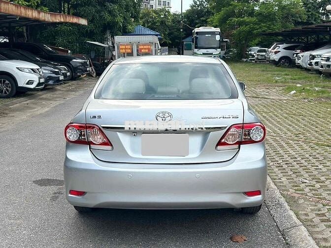 Toyota Corolla Altis 2014 1.8G AT - 120000 km