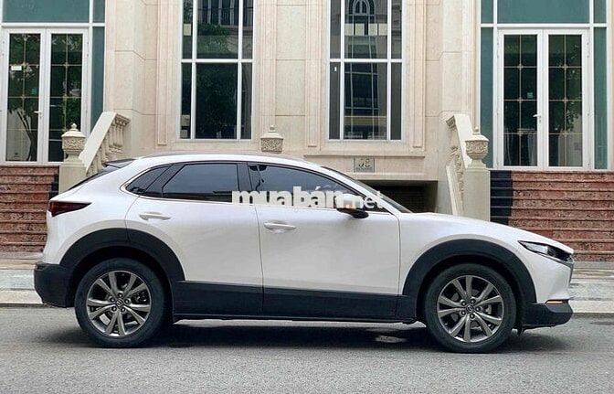 Mazda CX-30 2022 Luxury 2.0 AT - 48000 km