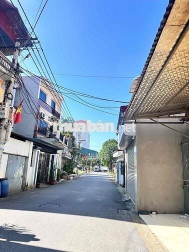ĐẤT Ô TÔ VÀO – GẦN KIÊU KỴ GIA LÂM, Ở TRỌ MÃI TIỀN BAY THEO NĂM!