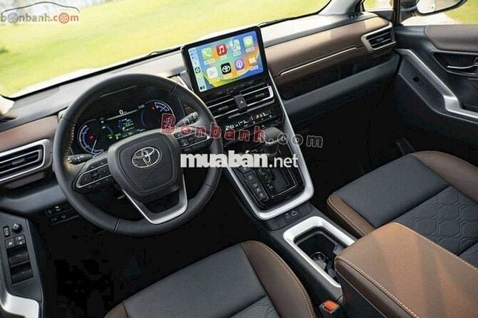 Toyota Innova Cross HEV 2.0 CVT 2025 - 970 Triệu