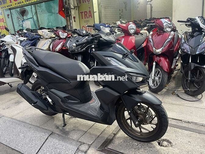 Honda Vario 160 ABS 2023 mới 90% Bstp chính chủ
