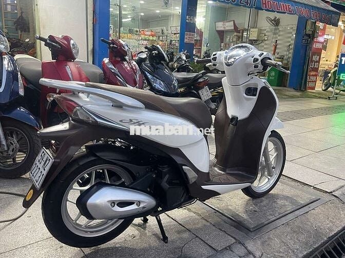 Honda SH mode 2018 mới 90% Bstp chính chủ