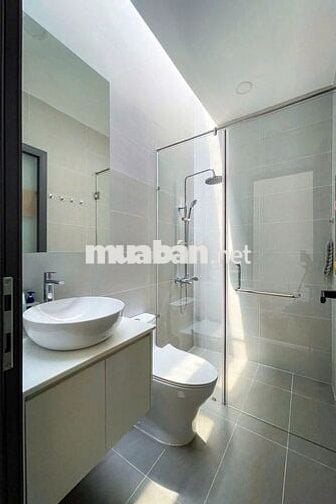 NHÀ MỚI ĐẸP - GẦN SÂN BAY - CHO THUÊ NHÀ NGUYÊN CĂN NHẤT CHI MAI