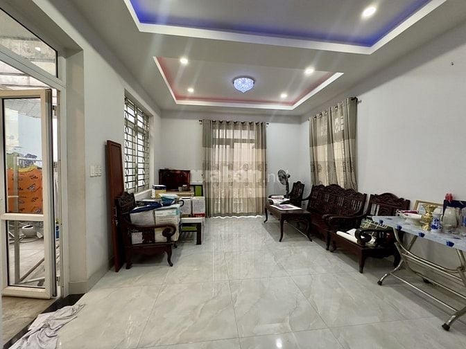 Biệt thự MT 5 Phòng - Giếng trời - Ngang 9.5M - Khu Hiệp Bình, TĐ