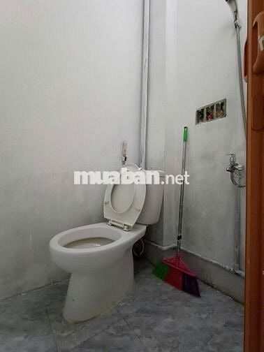 CHÍNH CHỦ CHO THUÊ PHÒNG CÓ GÁC FULL NT CÓ MÁY GIẶT RIÊNG Ở CỘNG HÒA