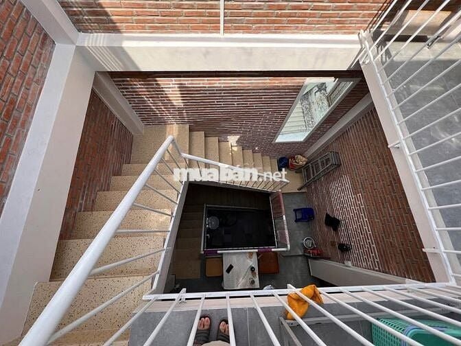 Bán gấp căn nhà 1 trệt 2 lầu ở Trung tâm Gò Dầu 120m2 - SHR- giá 790tr