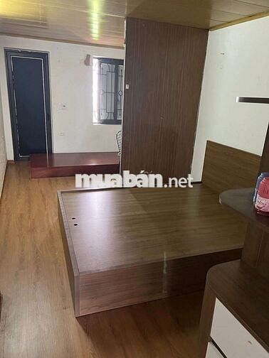 Nhanh Thì Còn Cho Thuê Nhà Ngọc Lâm Long Biên 35m 3 Tầng 2 ngủ Giá 6,5