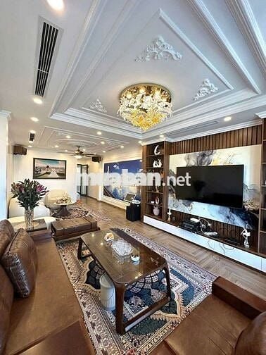 KHUẤT DUY TIẾN - PHÂN LÔ LIỀN KỀ - VỈA HÈ RỘNG - GARA 3 Ô TÔ 150m2 52t