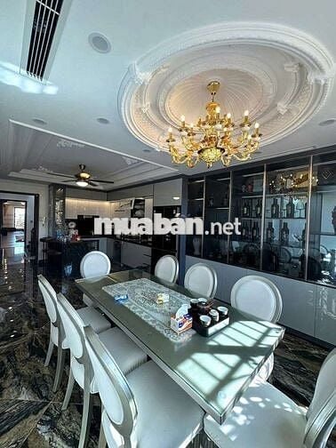 KHUẤT DUY TIẾN - PHÂN LÔ LIỀN KỀ - VỈA HÈ RỘNG - GARA 3 Ô TÔ 150m2 52t