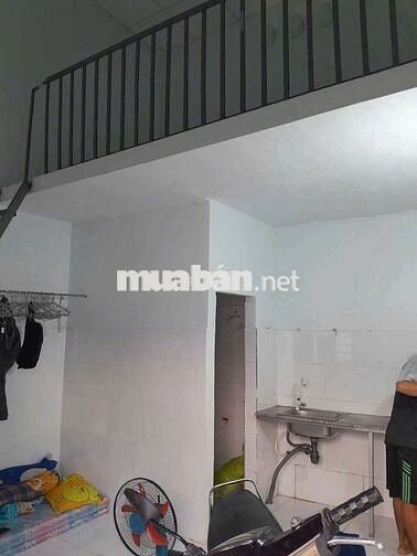 Bán dãy trọ mới xây 2 tầng, mặt đường nhựa 8m (cho thuê 11tr/tháng)