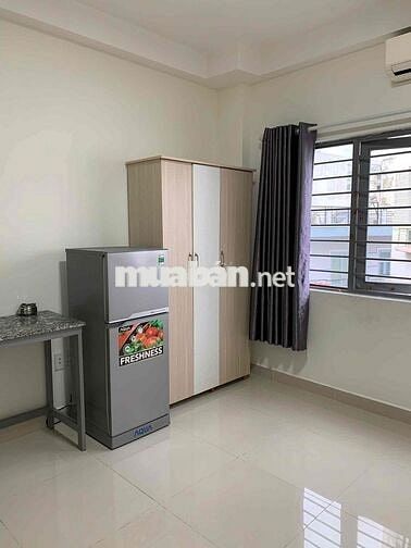 Đang trống phòng thoáng giá rẻ gần ULAW, NTTU Q4