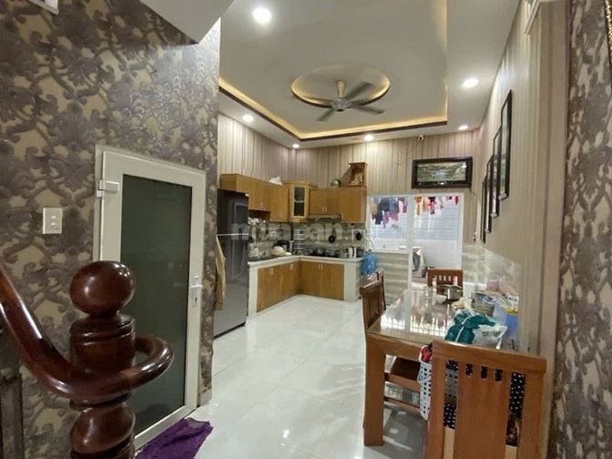 Nhà đẹp 4 tầng, Huỳnh Tấn Phát, 80m2, xe hơi ngủ trong nhà, nhỉnh 7 tỷ