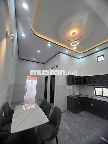 BÁN NHÀ CẤP 4 GẦN CHỢ CẦU XÁNG BÌNH CHÁNH 5X20 GIÁ 790TRIEU