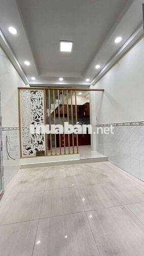 Nhà Quận 5 Hẻm gần MT Trần Hưng Đạo, SHR