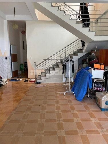NHÀ KIỆT OTO TÔN DỨC THẮNG 2 TẦNG 4 PHÒNG NGỦ