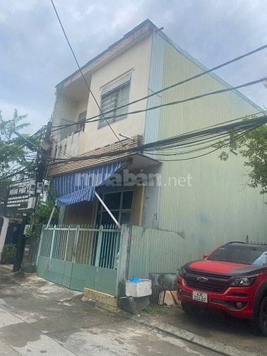 NHÀ KIỆT OTO TÔN DỨC THẮNG 2 TẦNG 4 PHÒNG NGỦ