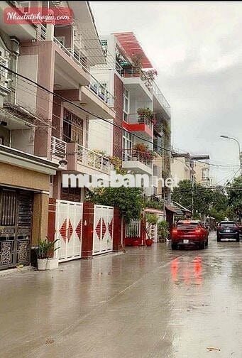 NHÀ 4 TẦNG GẦN PHÚ MỸ HƯNG - Q7