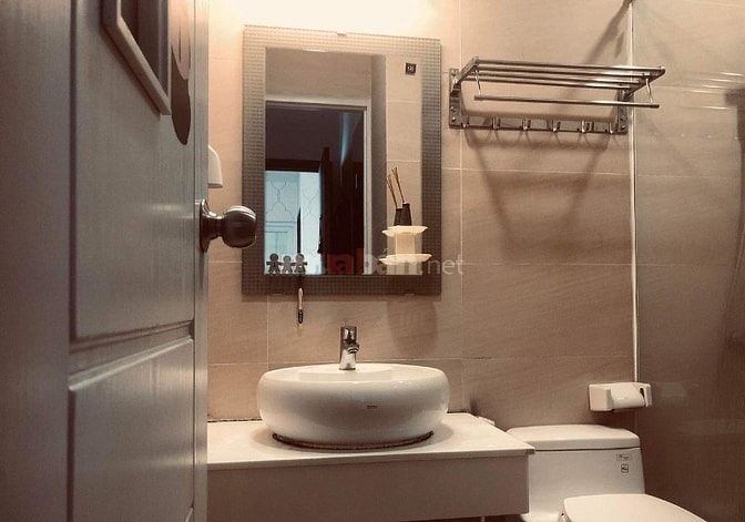 Bán căn hộ chung cư Screc Tower, Quận 3,  76m2, 2PN, 2W4.5 tỷ, sổ hồng