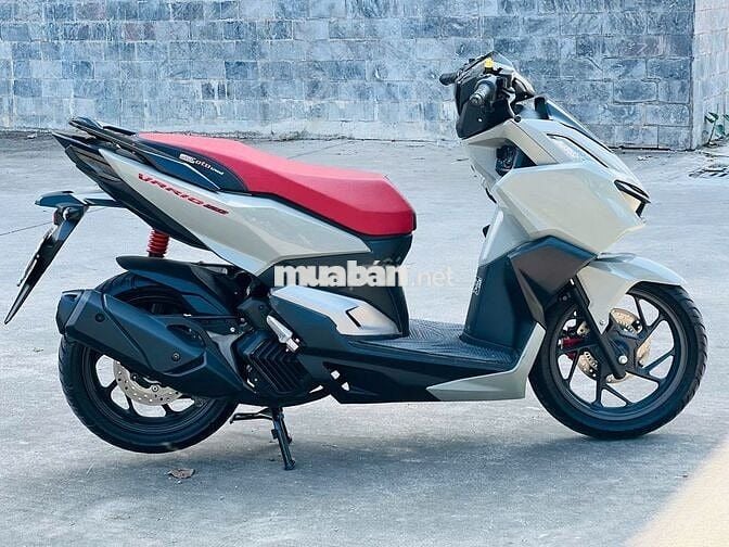 HONDA VARIO 160 XÁM GIẤY HẢI QUAN CHƯA ĐĂNG KÝ